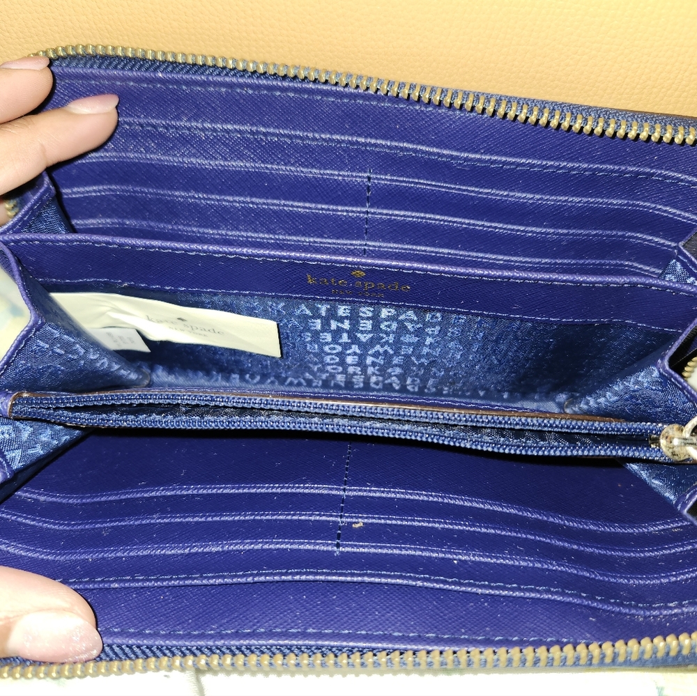 KATE SPADE NAVY WALLET - Picture 5 of 7